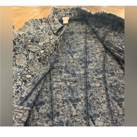 Chicos blue denim jacket with white flowers size 1 - Picture 5 of 8